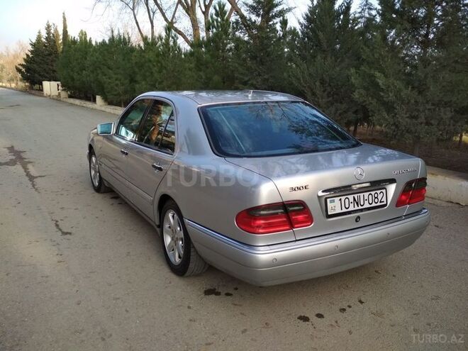 Mercedes E 300 1997, 250,000 km - 3.0 l - Bakı