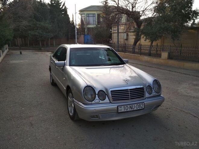 Mercedes E 300 1997, 250,000 km - 3.0 l - Bakı