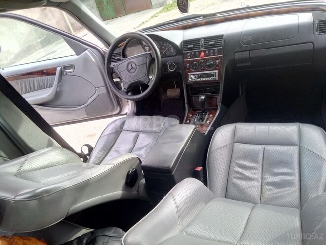Mercedes C 200 1998, 252,000 km - 2.0 l - Bakı