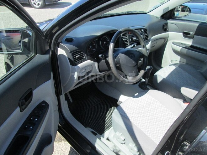 Hyundai Accent 2009, 137,000 km - 1.4 l - Bakı