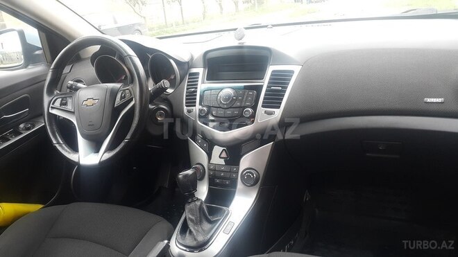 Chevrolet Cruze 2011, 115,000 km - 1.6 л - Gəncə