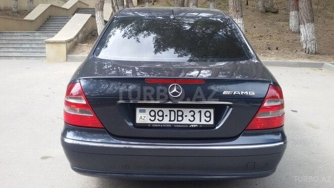 Mercedes E 240 2002, 263,000 km - 2.6 l - Bakı