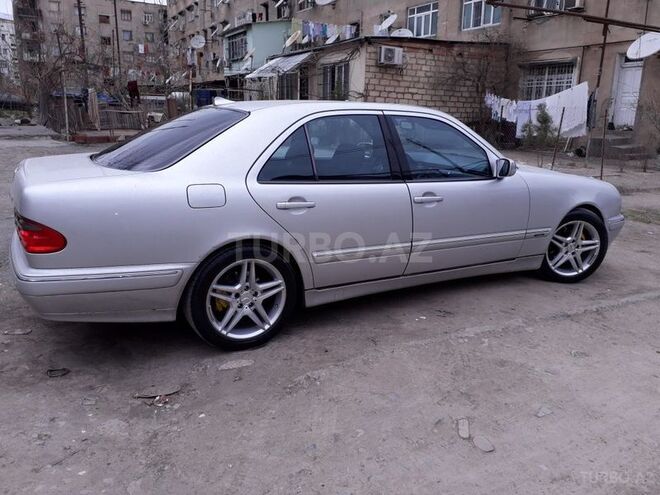 Mercedes E 240 2000, 280,212 km - 2.6 l - Gəncə