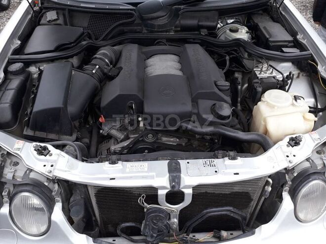 Mercedes E 240 2000, 280,212 km - 2.6 l - Gəncə