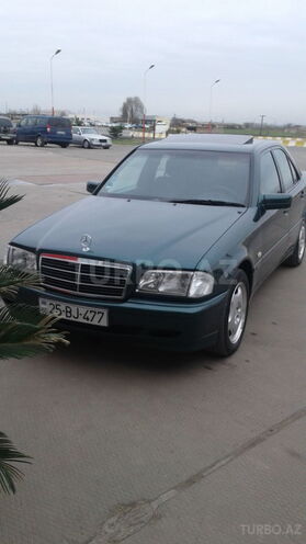 Mercedes C 180 2000, 245,000 km - 1.8 л - Göygöl