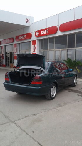 Mercedes C 180 2000, 245,000 km - 1.8 л - Göygöl