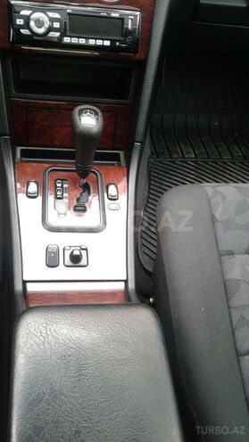 Mercedes C 180 2000, 245,000 km - 1.8 л - Göygöl