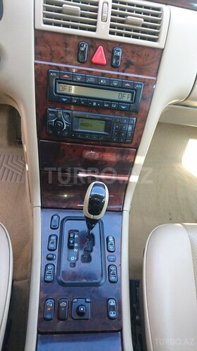 Mercedes E 240 2000, 258,345 km - 2.6 l - Göygöl