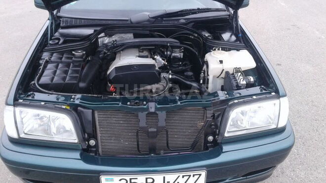 Mercedes C 180 2000, 245,000 km - 1.8 л - Göygöl
