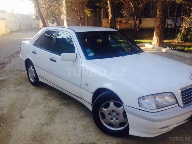 Mercedes C 200 2000, 169,000 km - 2.0 l - Bakı