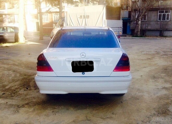 Mercedes C 200 2000, 169,000 km - 2.0 l - Bakı