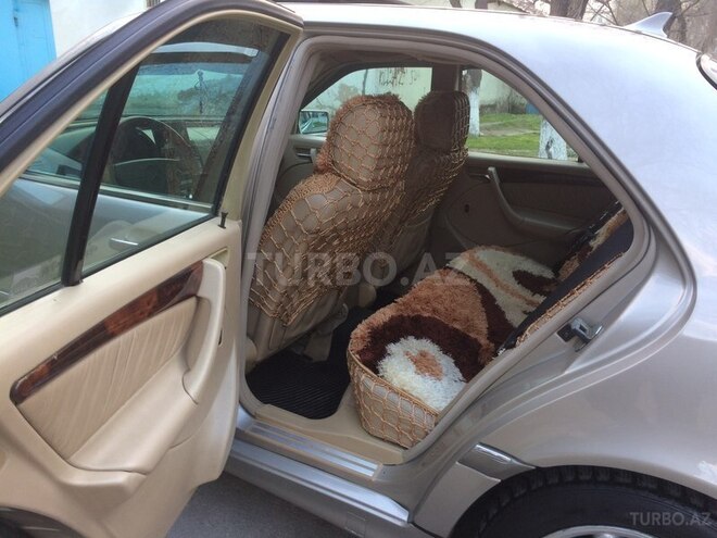 Mercedes C 230 1998, 243,000 km - 2.3 l - Sumqayıt