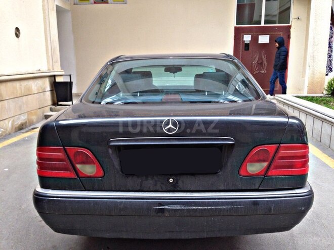 Mercedes E 240 1996, 345,000 km - 2.4 l - Bakı