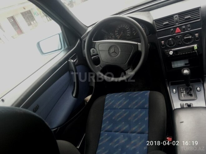 Mercedes C 180 1997, 280,225 km - 0.2 л - Şirvan