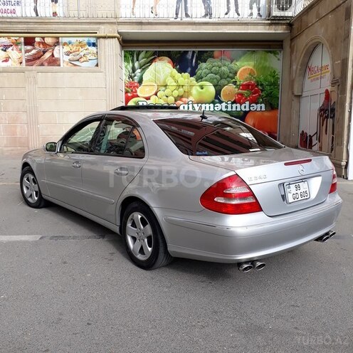 Mercedes E 240 2002, 104,000 km - 2.6 l - Bakı