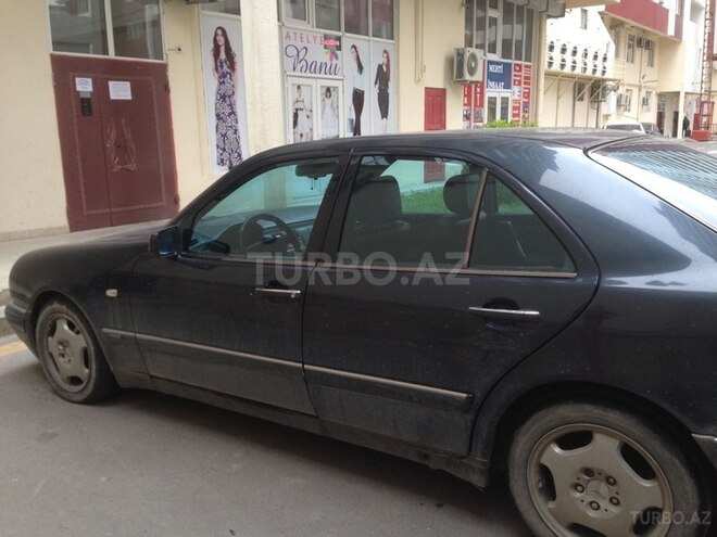 Mercedes E 240 1997, 347,000 km - 2.8 л - Bakı