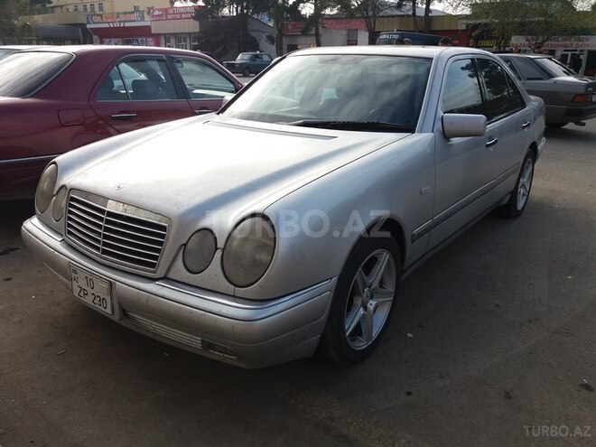 Mercedes E 230 1995, 346,456 km - 2.3 l - Bakı