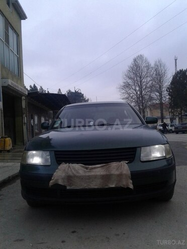 Volkswagen Passat 1998, 241,236 km - 1.8 л - Xudat