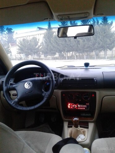 Volkswagen Passat 1998, 241,236 km - 1.8 л - Xudat