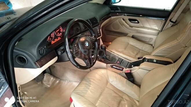 BMW 525 2001, 230,000 km - 2.5 l - Bakı