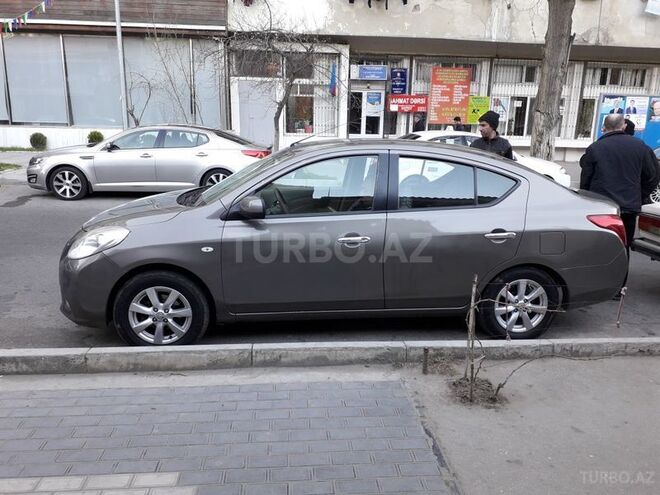 Nissan Sunny 2012, 124,300 km - 1.5 l - Bakı
