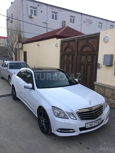 Mercedes E 350 2009, 193,000 km - 3.5 l - Bakı