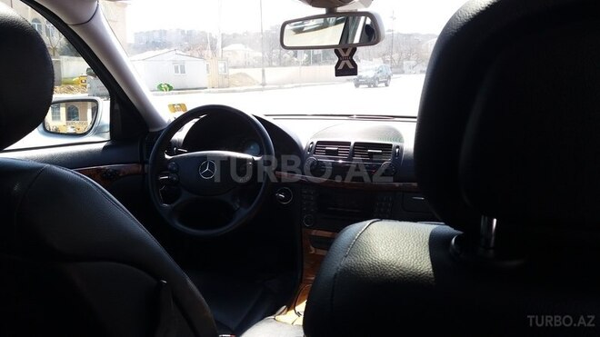 Mercedes E 220 2008, 182,000 km - 2.2 l - Bakı