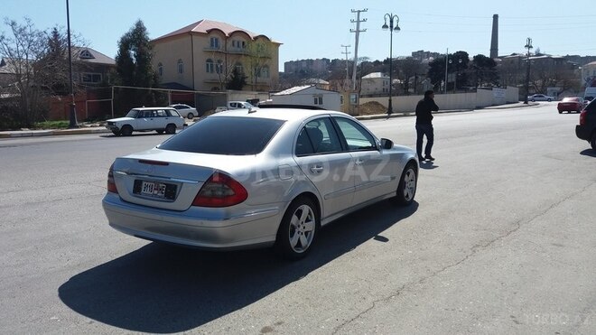 Mercedes E 220 2008, 182,000 km - 2.2 l - Bakı