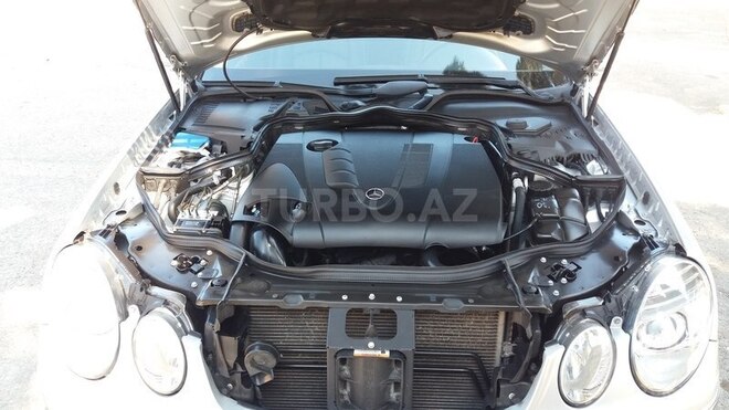 Mercedes E 220 2008, 182,000 km - 2.2 l - Bakı