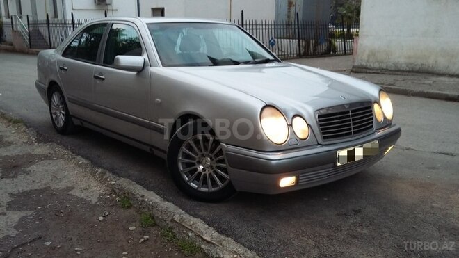 Mercedes E 240 1998, 325,350 km - 2.4 l - Mingəçevir