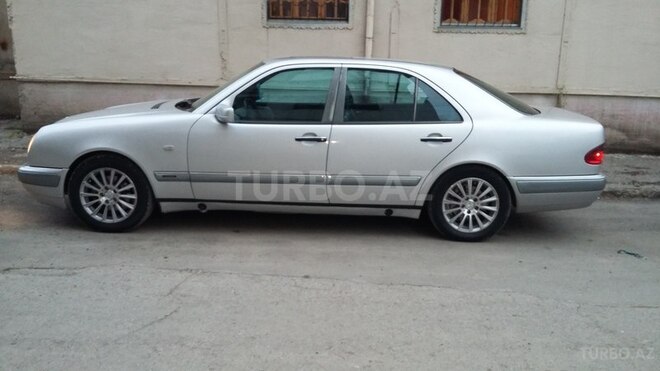 Mercedes E 240 1998, 325,350 km - 2.4 l - Mingəçevir