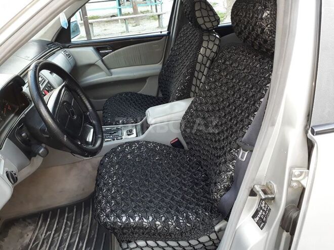 Mercedes E 240 1998, 325,350 km - 2.4 l - Mingəçevir