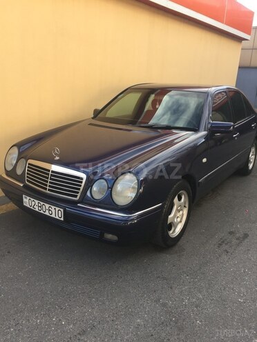 Mercedes E 240 1998, 365,000 km - 2.4 l - Bakı