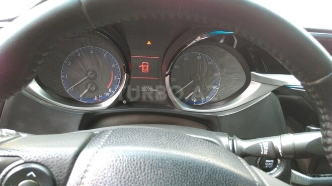 Toyota Corolla 2013, 49,000 km - 1.8 l - Bakı