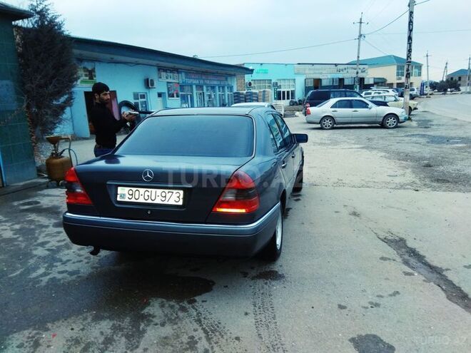 Mercedes C 180 1995, 330,000 km - 1.8 l - Bakı