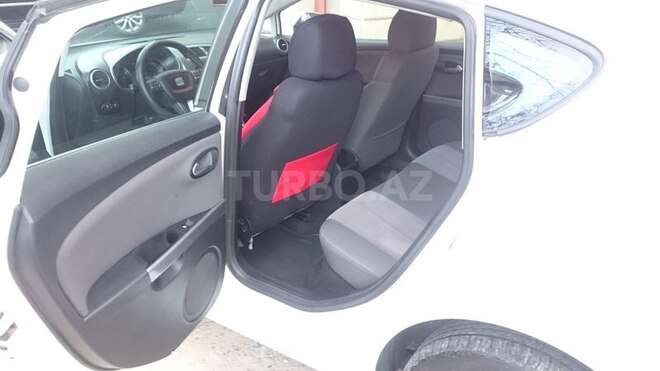 SEAT Leon 2013, 217,250 km - 1.6 л - Bakı