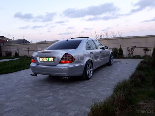 Mercedes E 220 2003, 253,000 km - 2.2 l - Bakı
