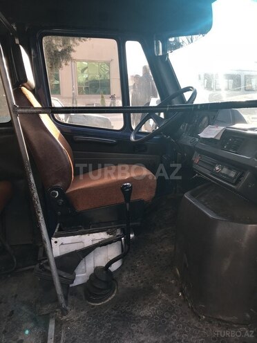 Mercedes 208 D 1994, 250,399 km - 2.3 л - Gəncə