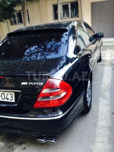 Mercedes E 270 2002, 223,000 km - 2.7 l - Bakı