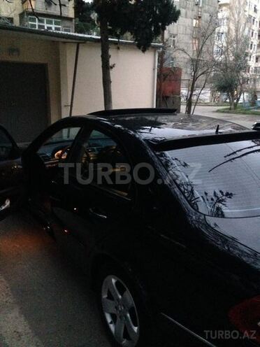 Mercedes E 270 2002, 223,000 km - 2.7 l - Bakı