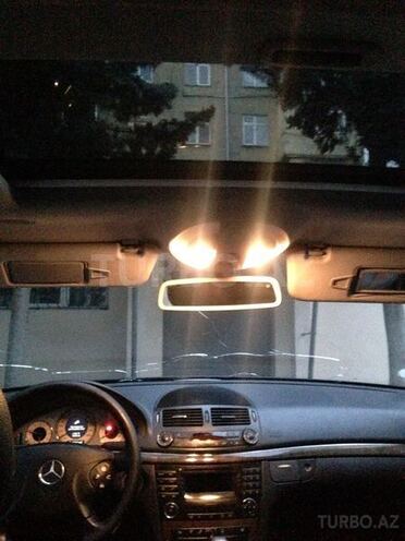 Mercedes E 270 2002, 223,000 km - 2.7 l - Bakı