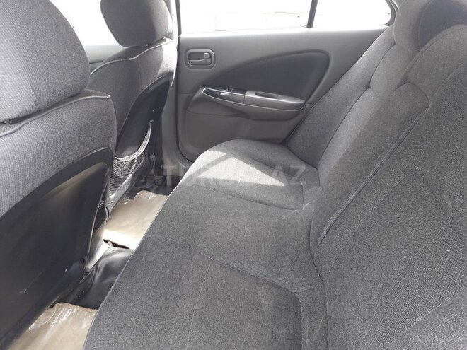 Nissan Sunny 2008, 180,000 km - 1.6 l - Quba