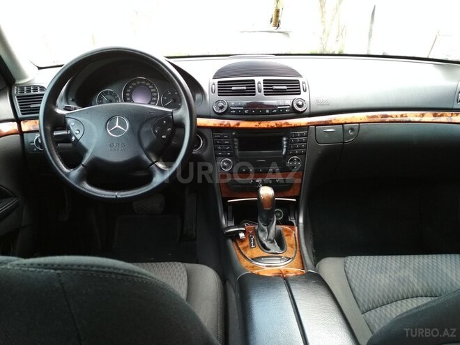 Mercedes E 220 2003, 221,000 km - 2.2 l - Şəmkir