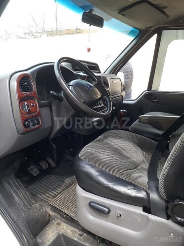 Ford Transit 2001, 240,000 km - 2.4 l - Bakı