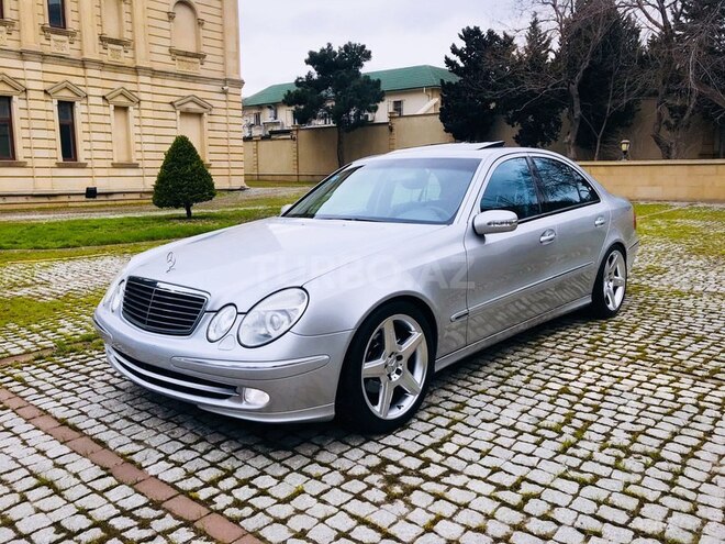 Mercedes E 320 2002, 235,000 km - 3.2 l - Bakı