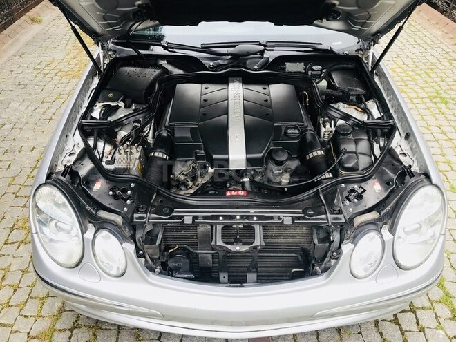 Mercedes E 320 2002, 235,000 km - 3.2 l - Bakı