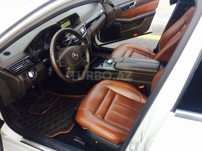 Mercedes E 350 2009, 118,000 km - 3.5 l - Bakı