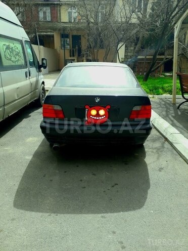 BMW 320 1993, 231,523 km - 2.0 l - Bakı
