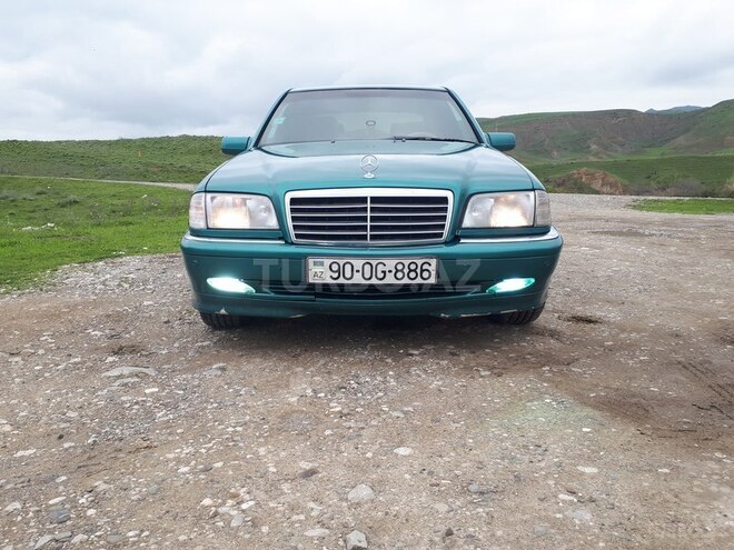 Mercedes C 200 1997, 270,000 km - 2.0 l - Şəki