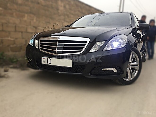 Mercedes E 350 2009, 198,400 km - 3.5 l - Bakı